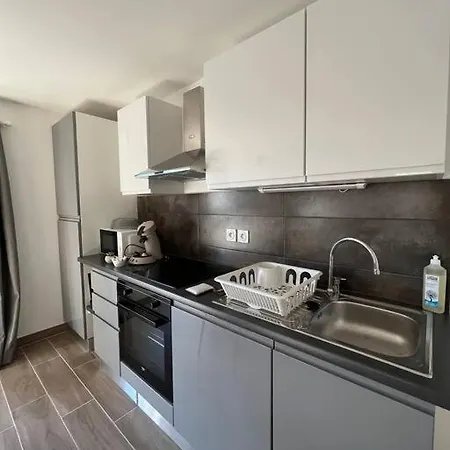 Doux Refuge Avec Terrasse Parking Gratuit Apartment Beblenheim