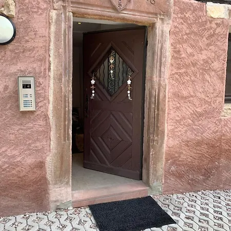 Doux Refuge Avec Terrasse Parking Gratuit Apartment Beblenheim